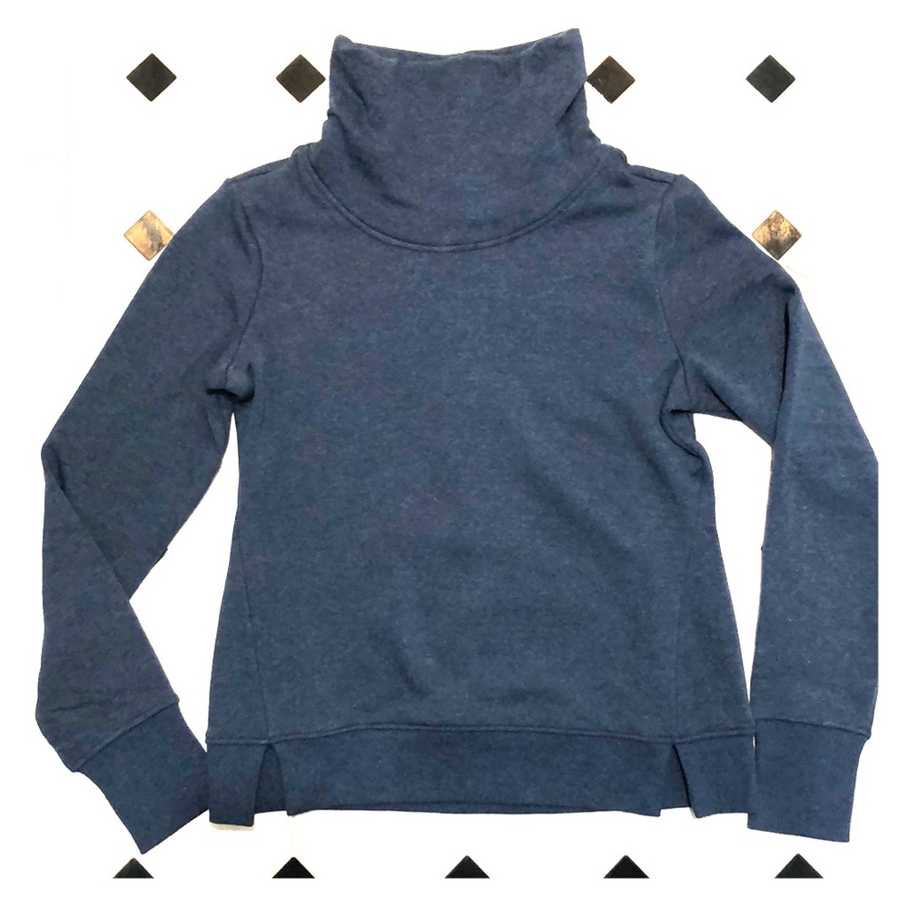 Blue Long Sleeve Yoga Top